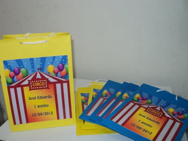 Bolsinha personalizada média